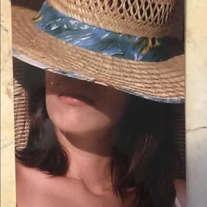 Meet your Posher, Lydia